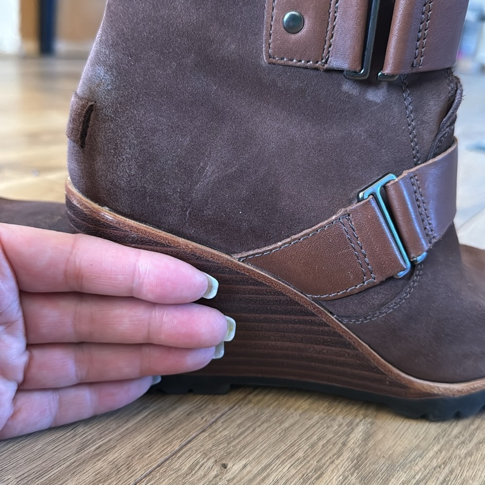 Sorel brown boots - Picture 9 of 9